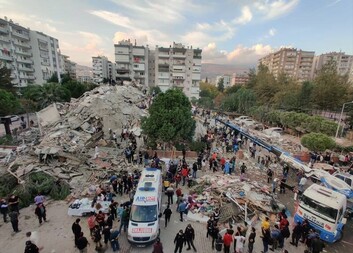 Katastrofální zemětřesení v Turecku a Sýrii